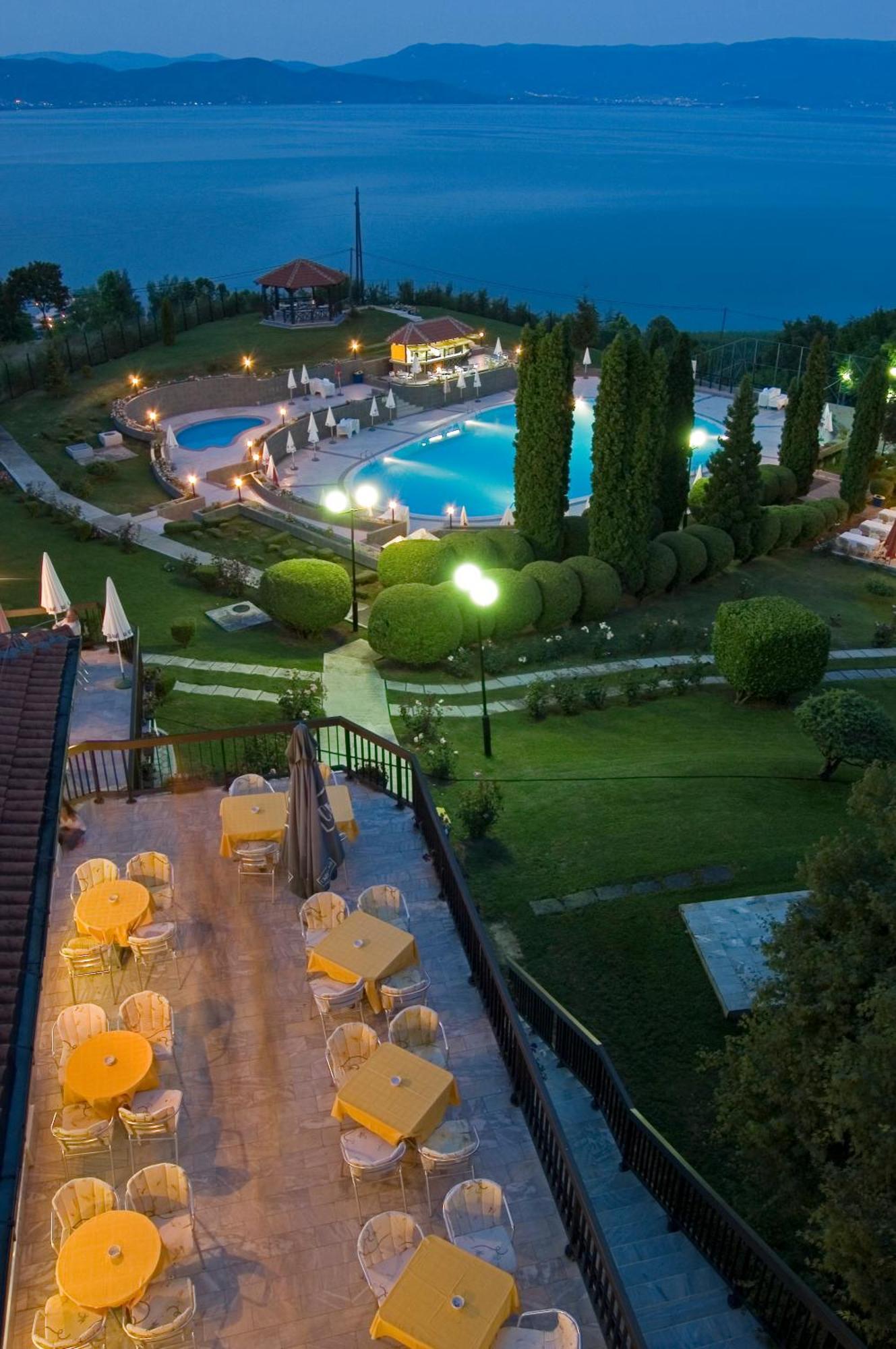 Hotel Makpetrol Struga Luaran gambar