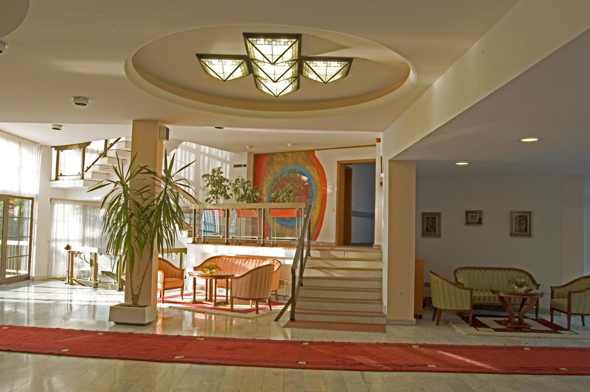 Hotel Makpetrol Struga Dalaman gambar